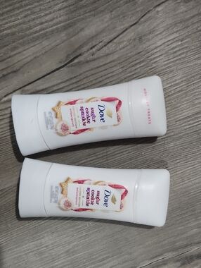 Sugar Cookie Sprinkles Scent Antiperspirant Deodorant - White